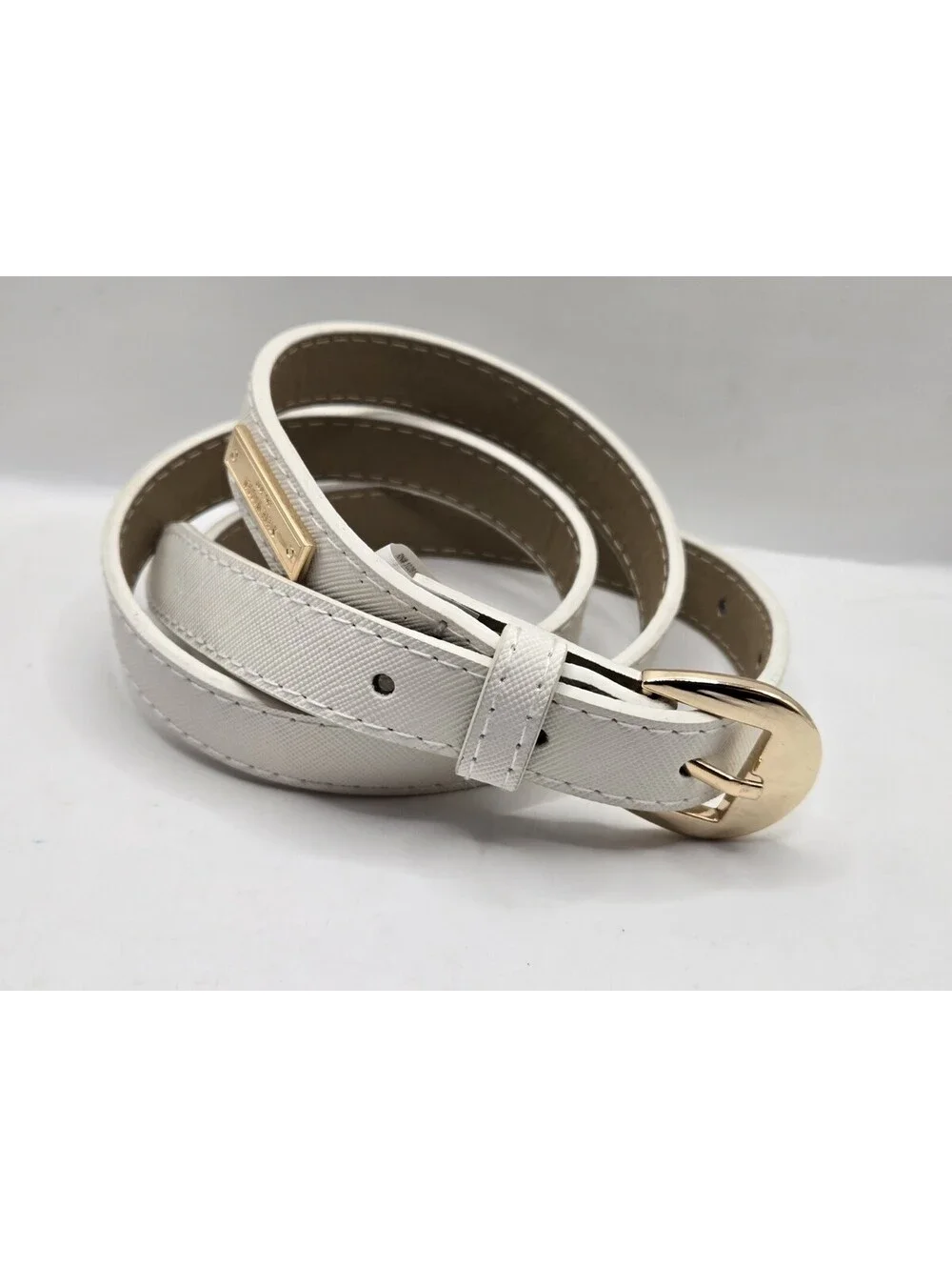 Steve Madden Women's White Saffiano Leather Skinny Belt Gold Buckle Plaque Sz M